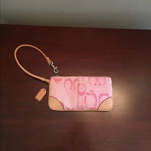 💕💖 Coach Wristlet 💕💖
